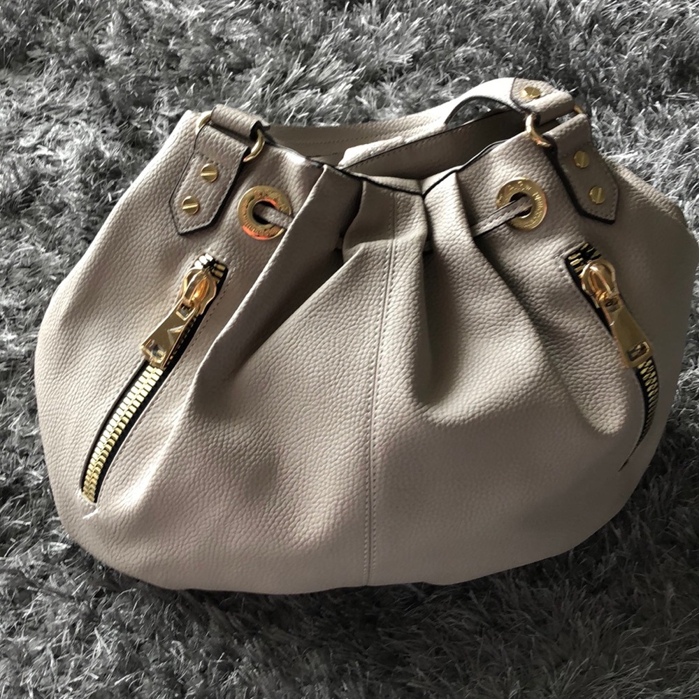 Silver Handbag NWOT